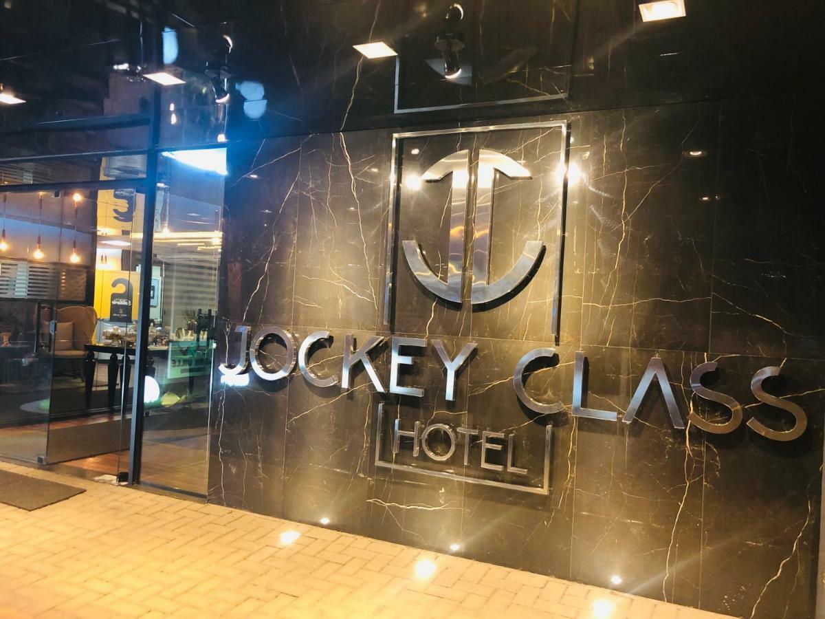 Jockey Class Hotel Teresina Bagian luar foto
